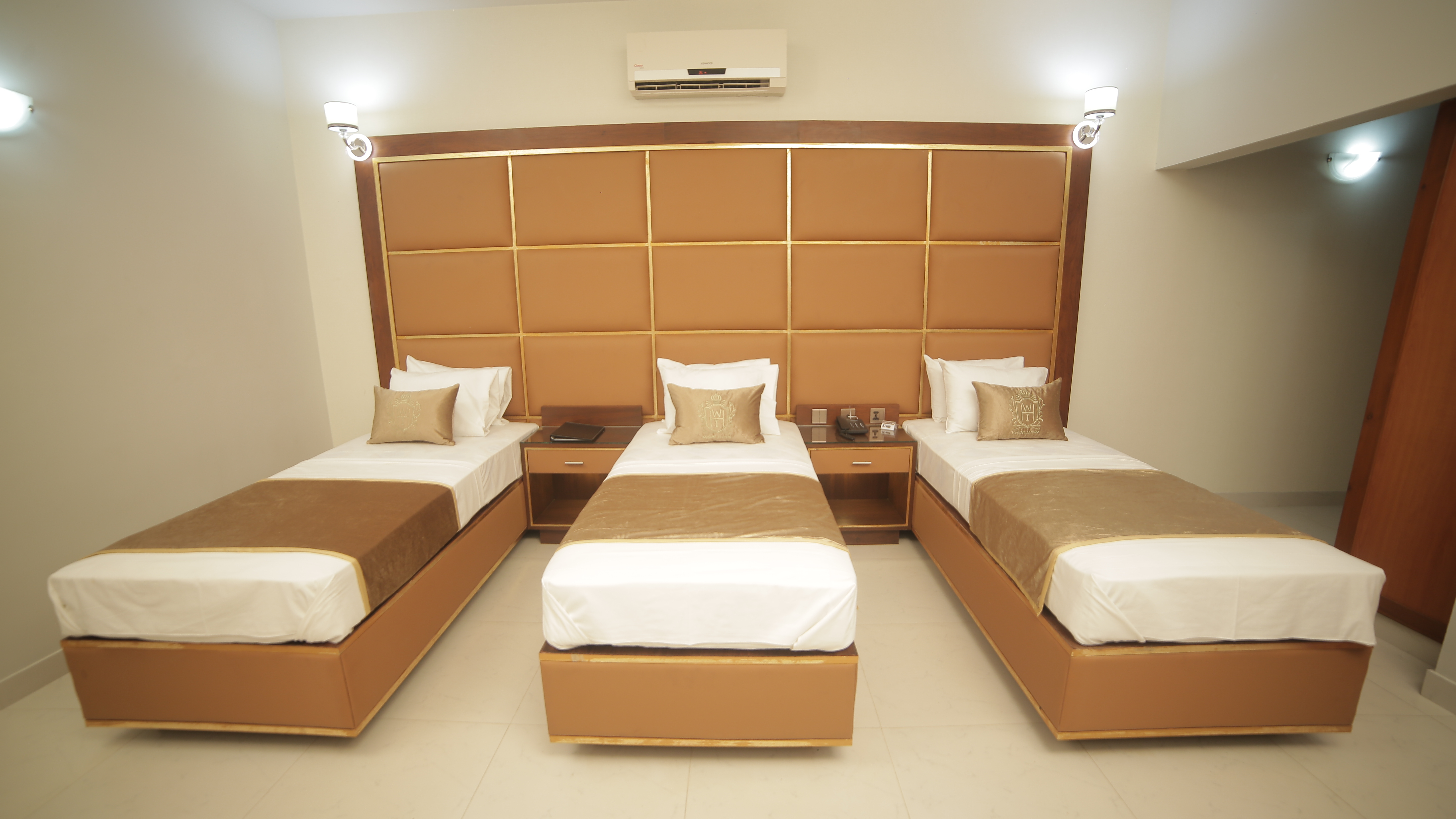 Executive Triplet Room 1
